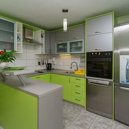 Sarar קריקווניצה